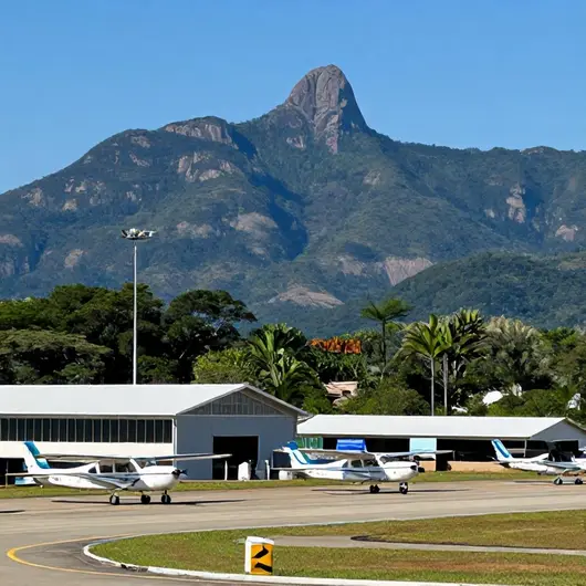 Melhores aeroportos e aeroclubes em Cunha: guia completo